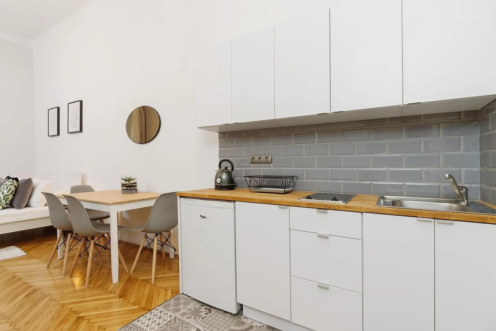 Main Square Apartment - Szpitalna 6 Street Krakau