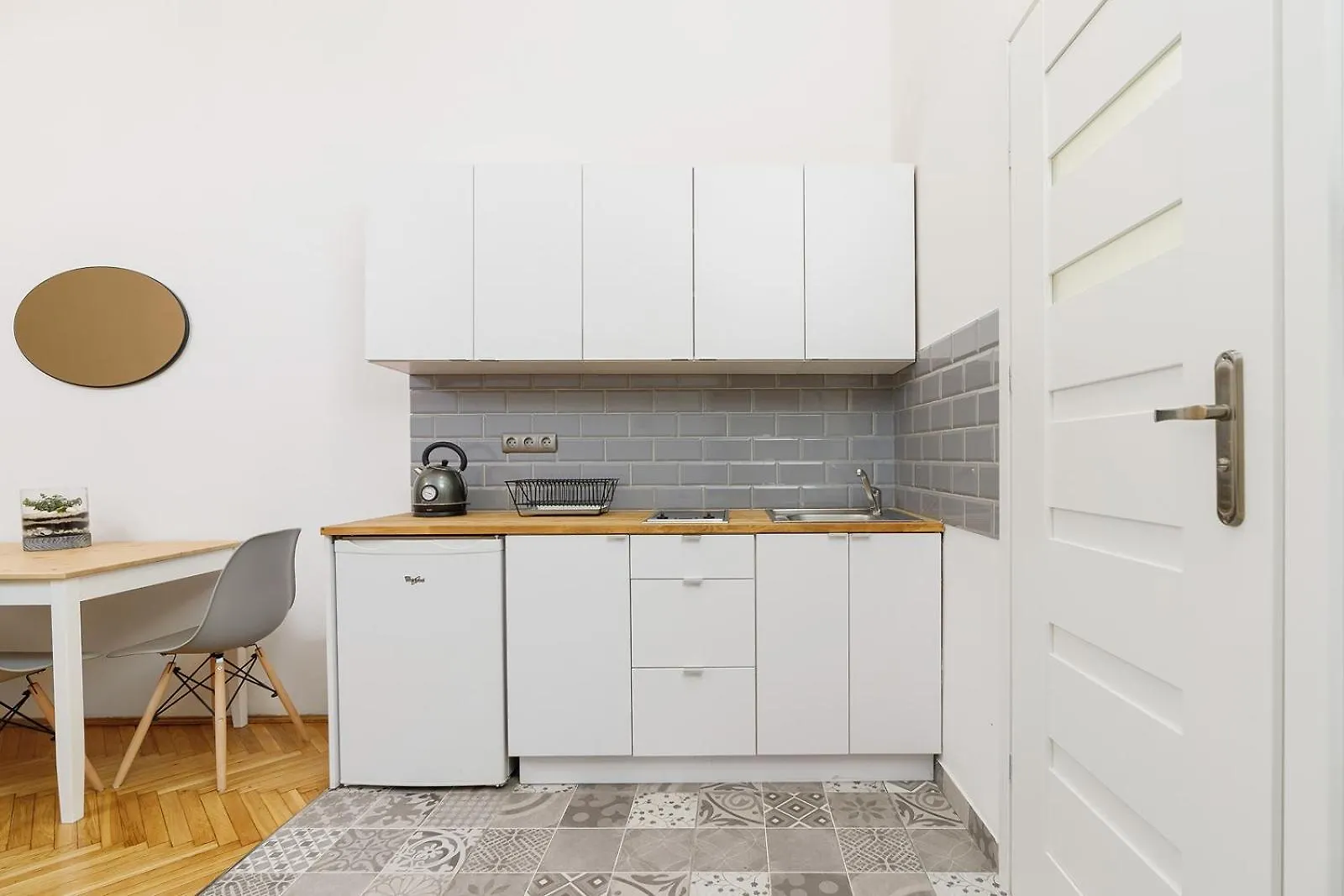 Main Square Apartment - Szpitalna 6 Street Krakow 0*,  Poland